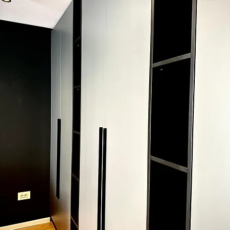 Apartment 4friendscoresibrasov M&l