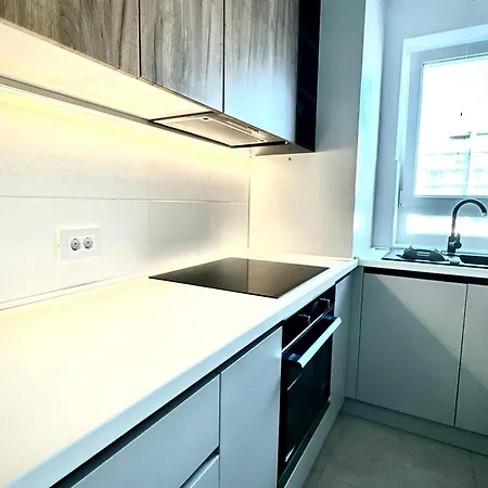 Apartment 4friendscoresibrasov M&l