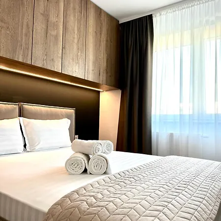 4friendscoresibrasov M&l Apartment